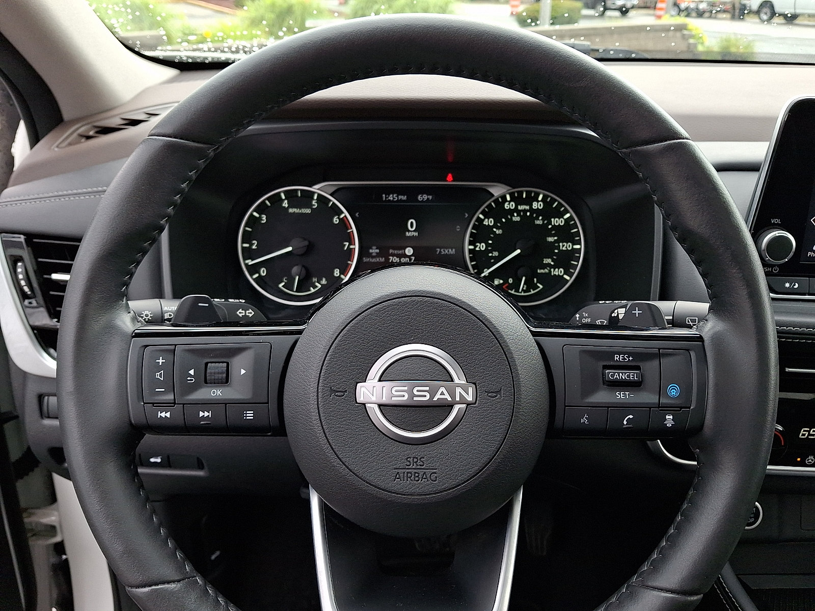 Used 2023 Nissan Rogue SL AWD/4WD image 21