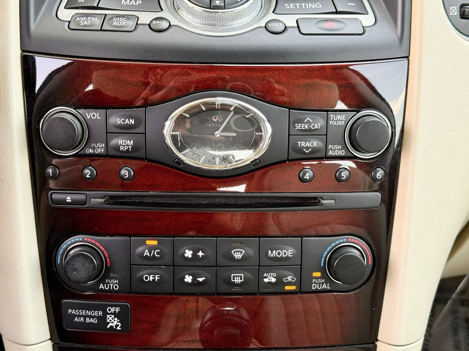 Used 2016 INFINITI QX50 2WD w/ Premium Plus Package image 45