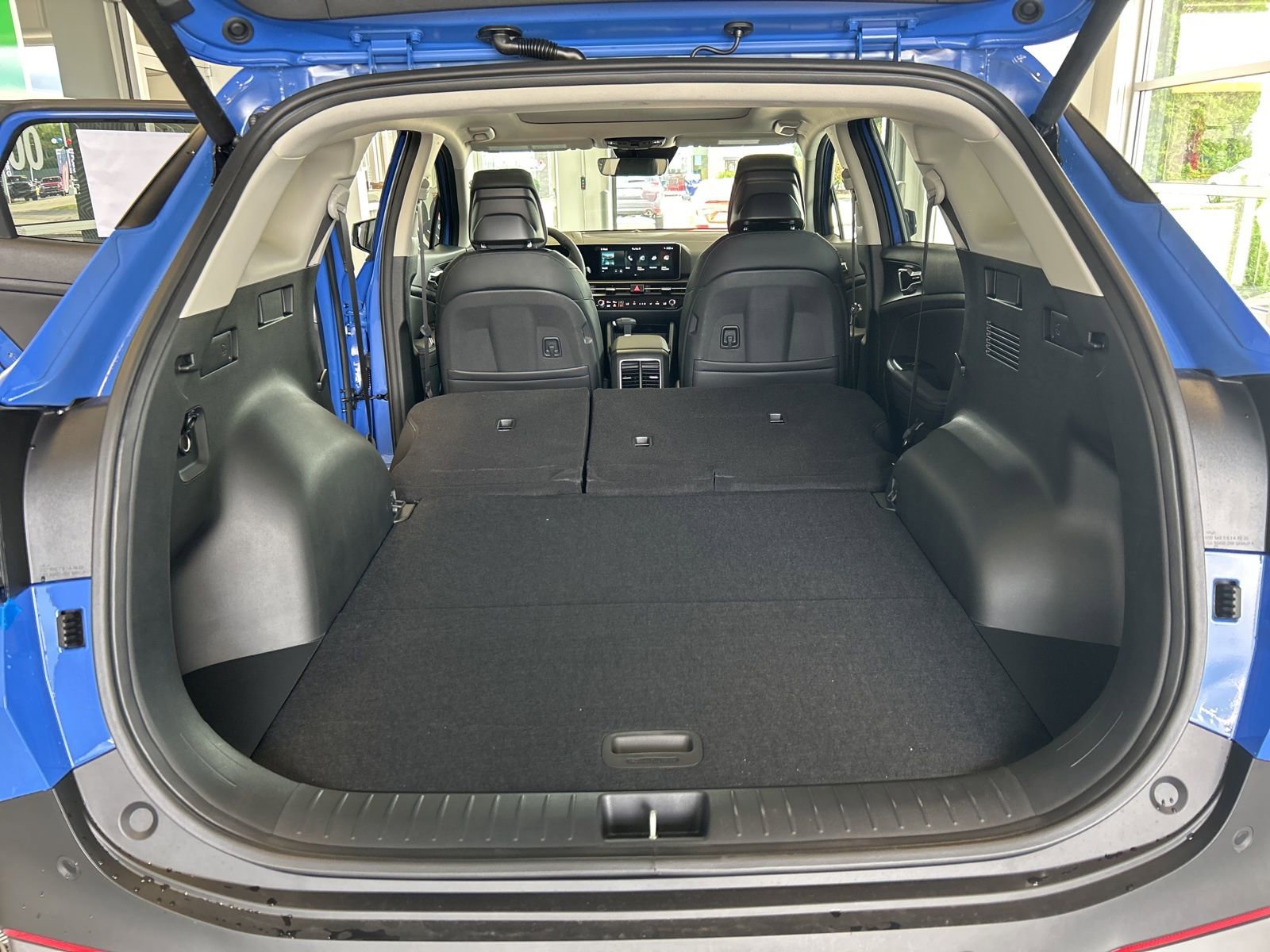 New 2026 Kia Sportage EX image 12