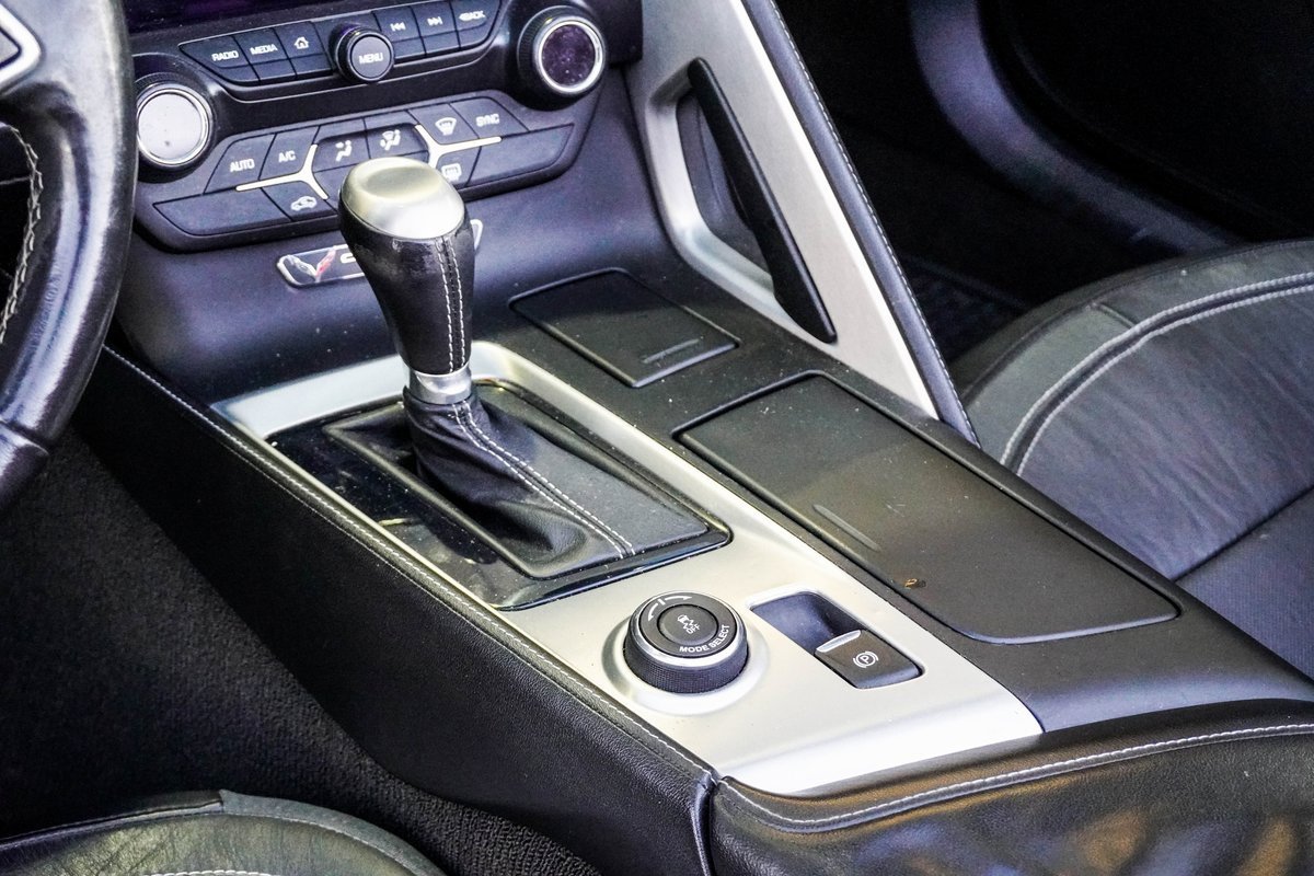 Used 2014 Chevrolet Corvette Stingray Convertible image 18