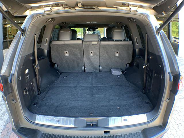 Used 2023 Lexus LX 600 F Sport w/ Accessory Package (Z1) AWD/4WD image 25