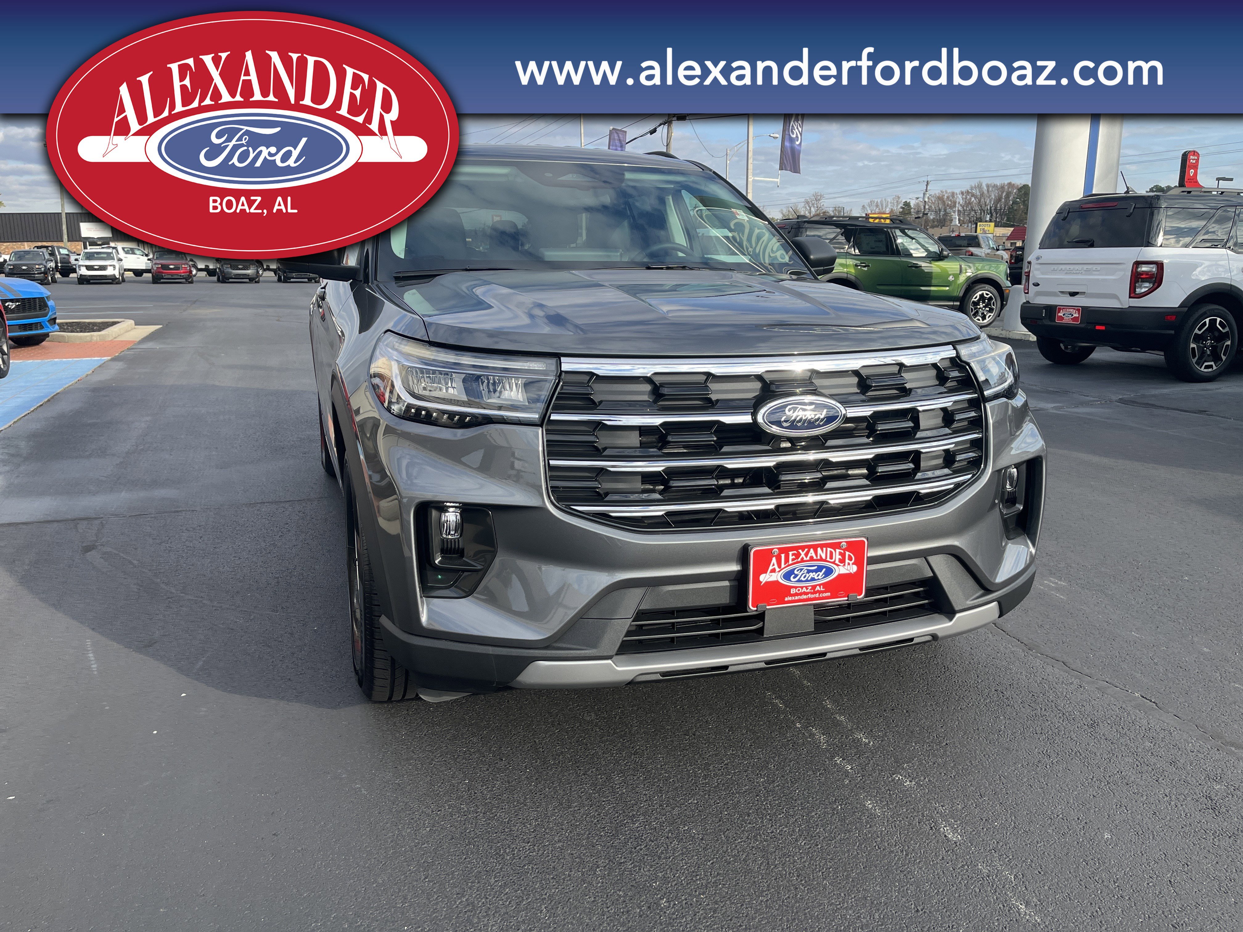 New 2026 Ford Explorer Active w/ Active Comfort Package image 5