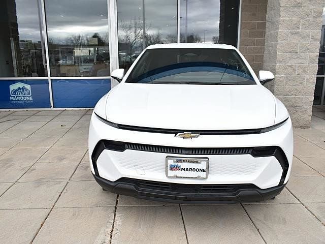 New 2026 Chevrolet Equinox EV LT FWD image 2