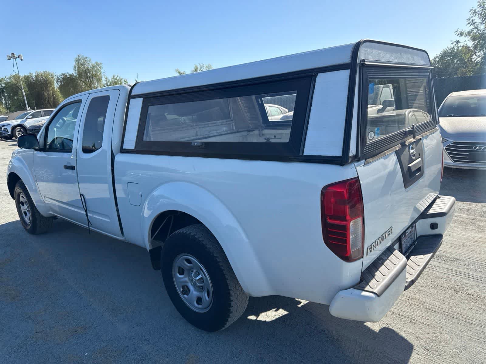 Used 2017 Nissan Frontier S RWD image 5