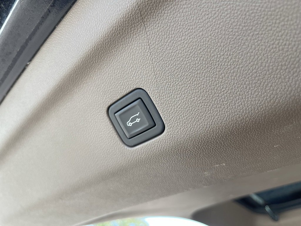 Used 2023 GMC Yukon XL Denali w/ Max Trailering Package image 36