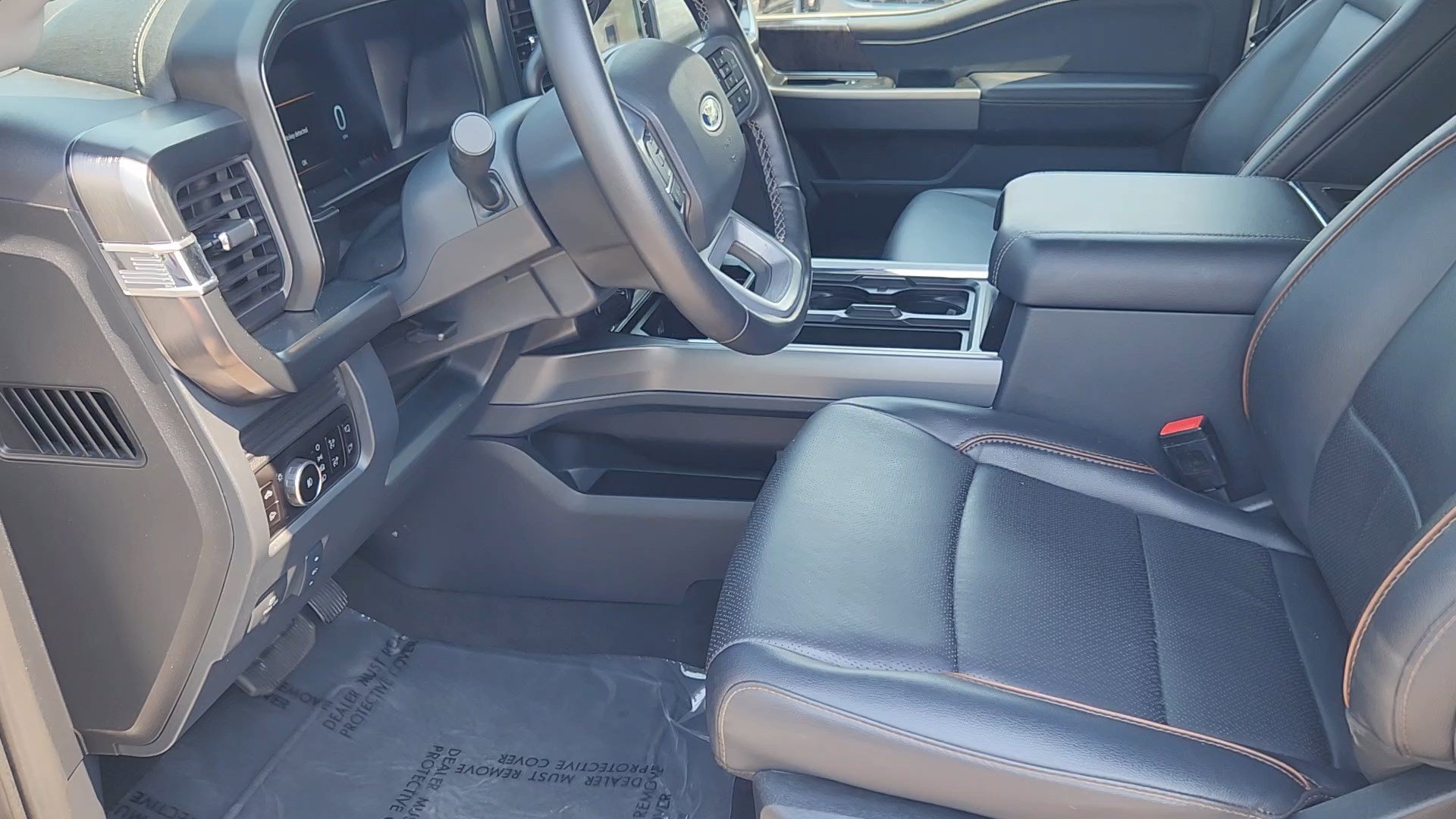 Certified 2025 Ford F250 Lariat AWD/4WD image 28