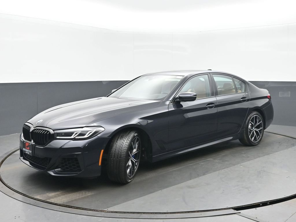 Used 2023 BMW 540i xDrive w/ M Sport Package image 7