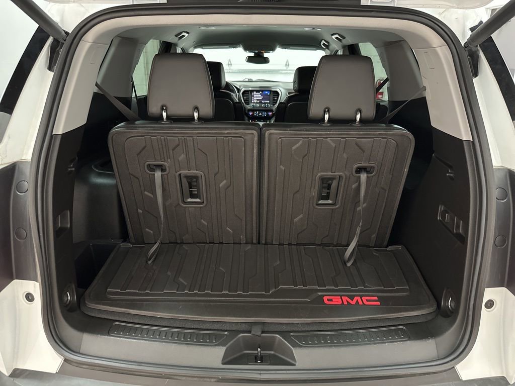 Used 2023 GMC Acadia AT4 w/ Preferred Package image 38