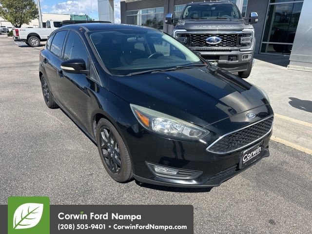 Used 2016 Ford Focus SE w/ Equipment Group 201A FWD image 3