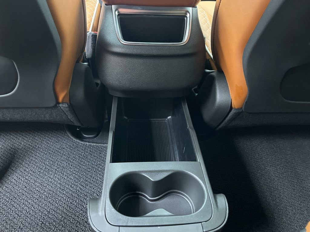 New 2026 Chrysler Pacifica Pinnacle image 24