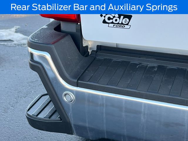 Certified 2025 Ford F350 XLT w/ 360-Degree Camera Package image 13