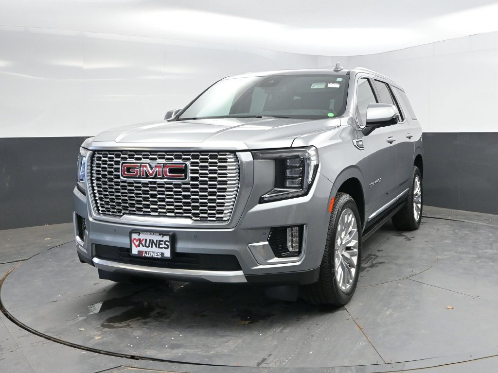 Used 2023 GMC Yukon Denali AWD/4WD image 3