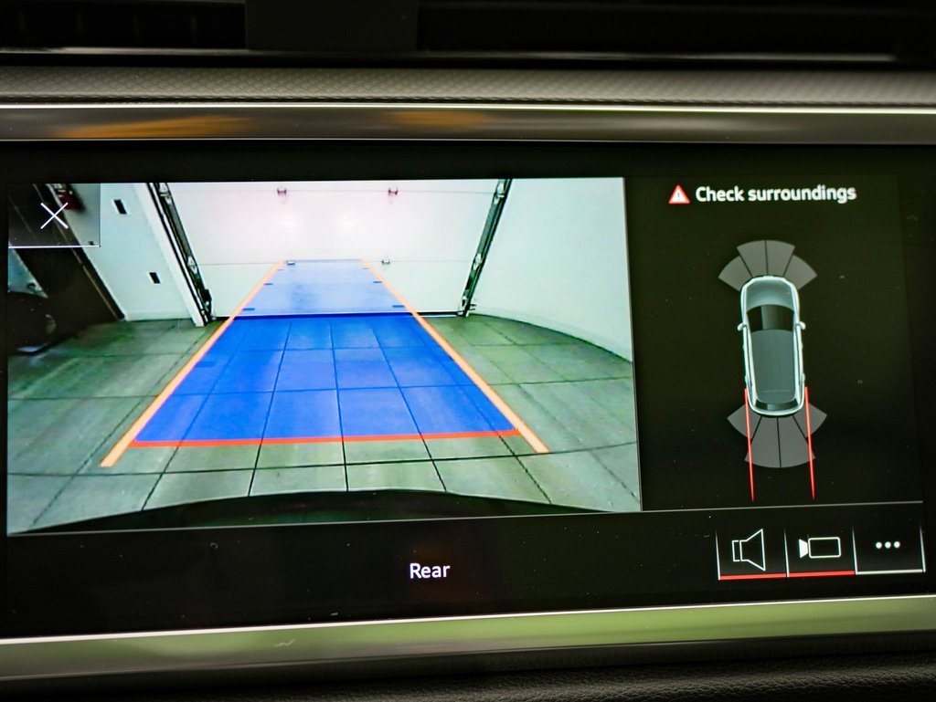 Certified 2024 Audi Q3 2.0T Premium w/ Convenience Package image 34