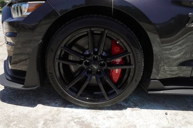 Used 2022 Ford Mustang Shelby GT500 w/ Technology Package RWD image 34