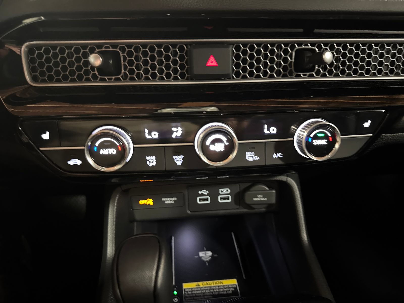 Used 2024 Honda Civic Touring image 33