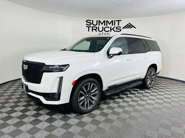 Used 2021 Cadillac Escalade Sport Platinum w/ Heavy-Duty Trailer Package image 2