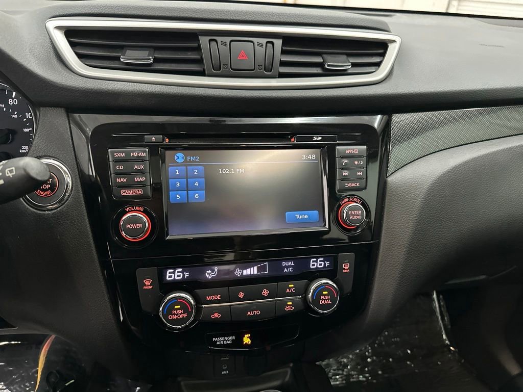 Used 2015 Nissan Rogue SL w/ SL Premium Package FWD image 13