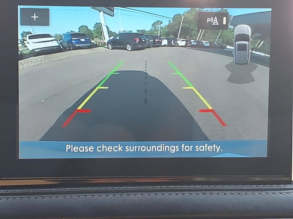 Certified 2022 Lincoln Corsair AWD w/ Equipment Group 101A image 10