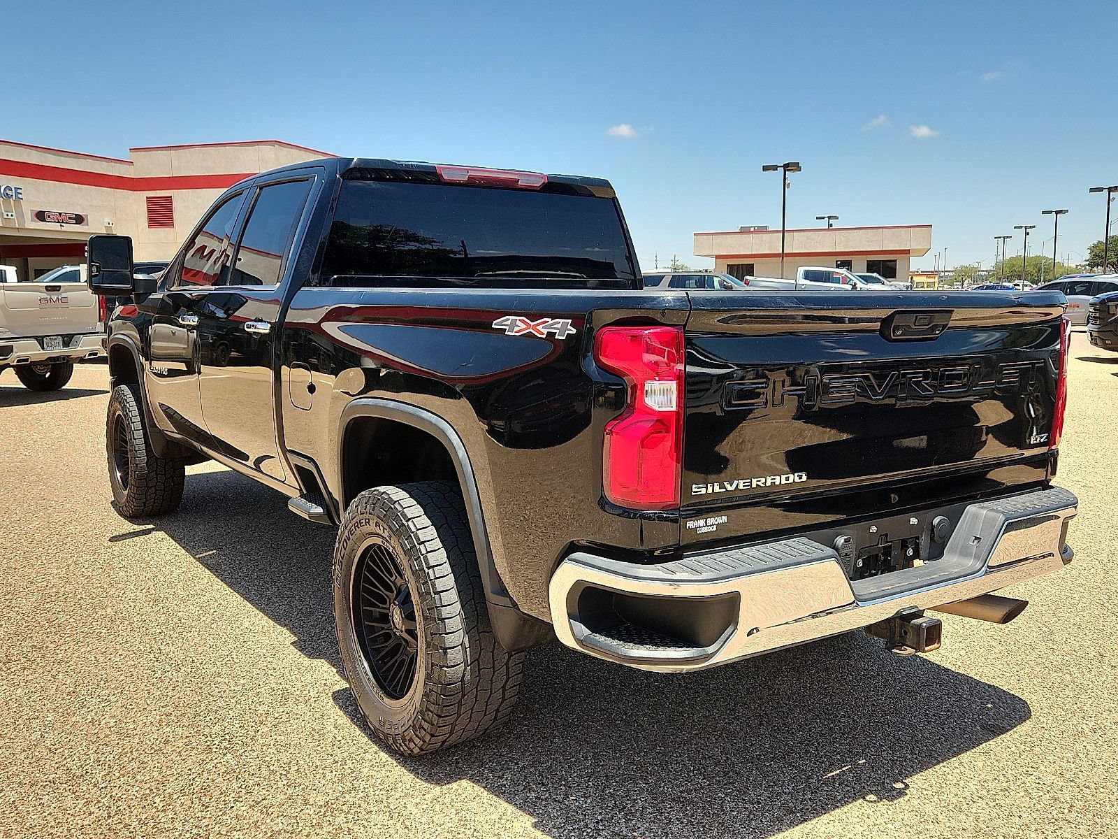 Used 2022 Chevrolet Silverado 2500 LTZ AWD/4WD image 3