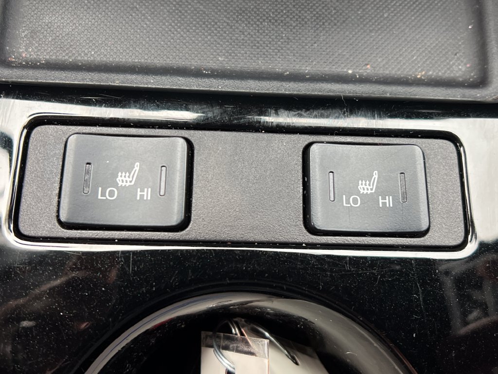 Certified 2021 Toyota Prius Prime LE FWD image 25