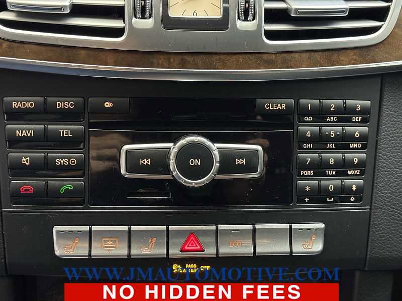 Used 2014 Mercedes-Benz E 350 4MATIC Sedan image 24