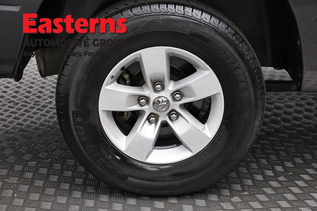 Used 2023 RAM 1500 Classic SLT w/ Trailer & Traction Group AWD/4WD image 30