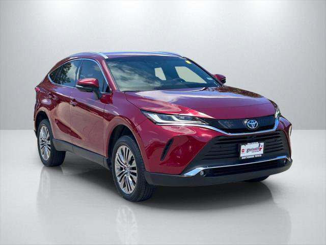 Certified 2024 Toyota Venza Limited AWD/4WD image 3