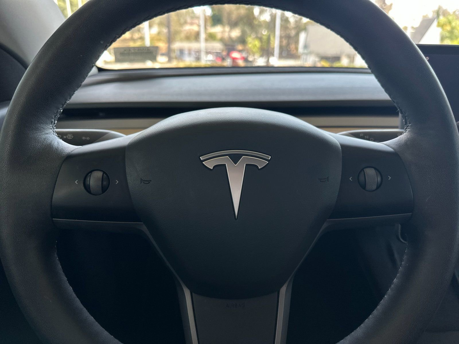 Used 2021 Tesla Model Y 2WD image 22