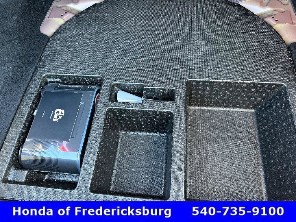 Certified 2025 Honda Accord Touring image 37