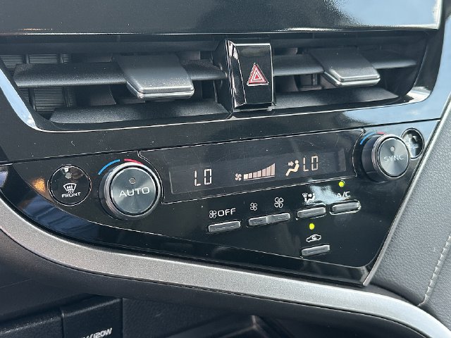 Certified 2024 Toyota Camry SE FWD image 28