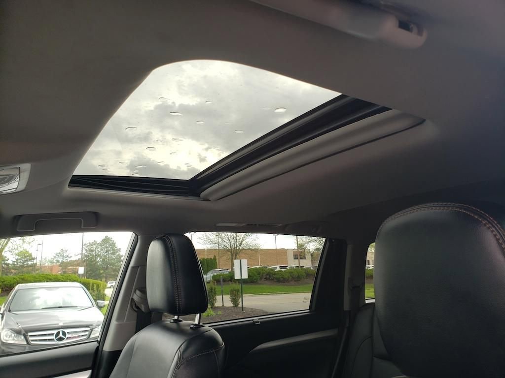 Used 2017 Toyota Highlander XLE image 32