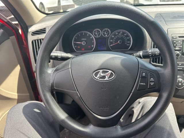 Used 2010 Hyundai Elantra GLS FWD image 23