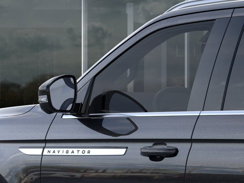 New 2026 Lincoln Navigator Premiere AWD/4WD image 20
