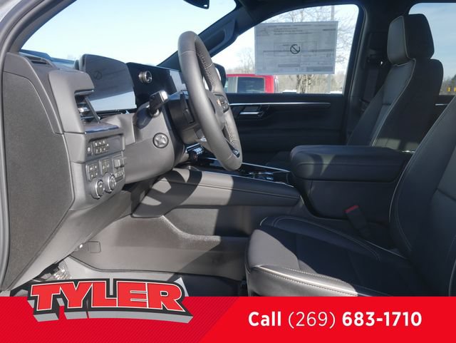 New 2026 Chevrolet Suburban Premier w/ Sun And Tow Package AWD/4WD image 38