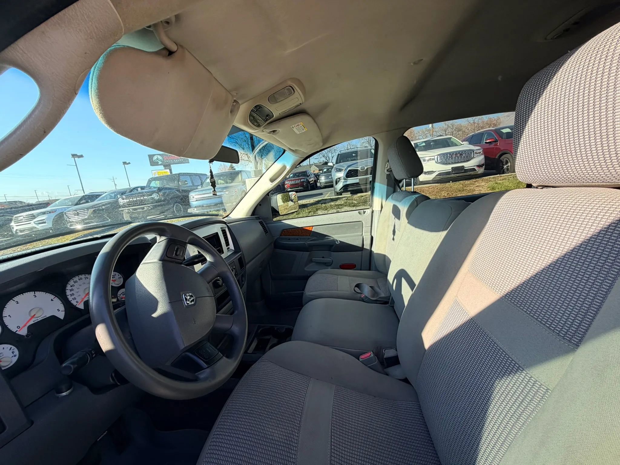 Used 2006 Dodge Ram 2500 Truck SLT image 3