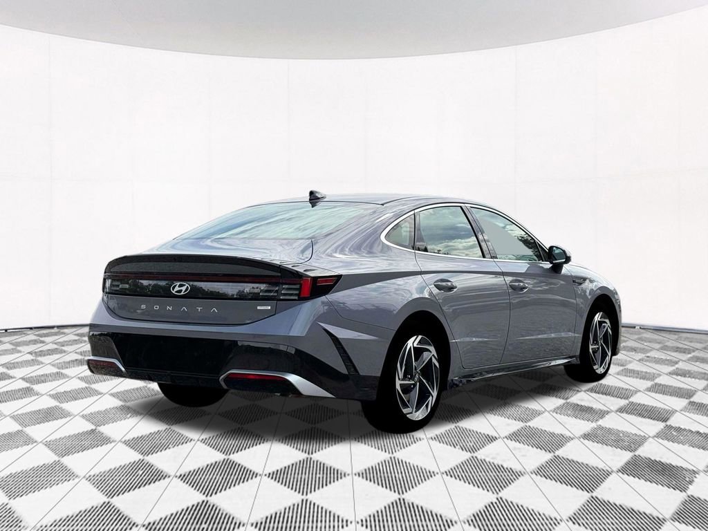 New 2026 Hyundai Sonata SEL AWD/4WD image 13