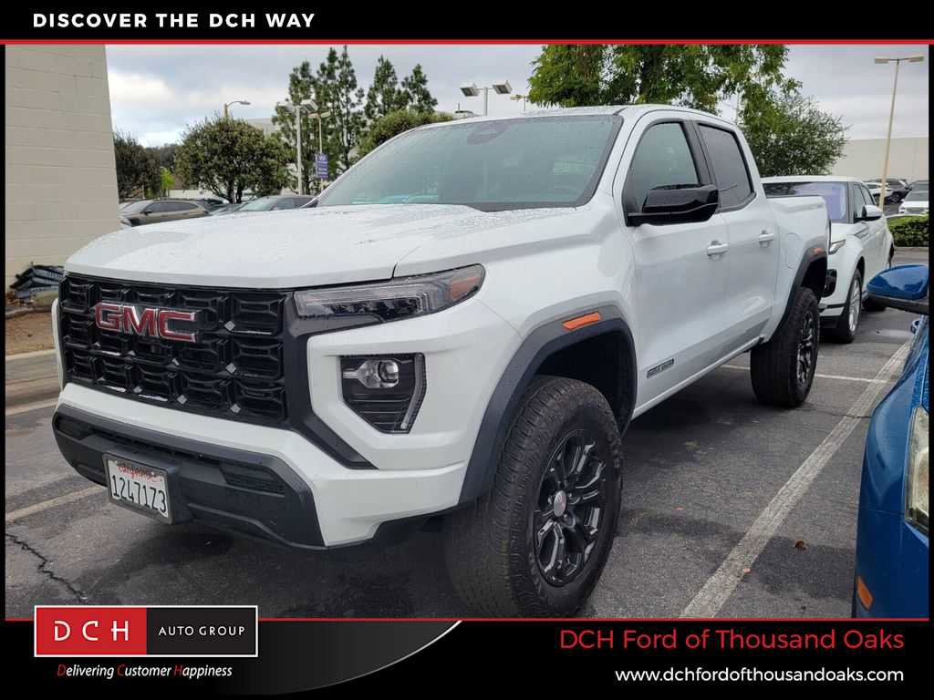 Used 2023 GMC Canyon Elevation w/ Trailering Package image 1