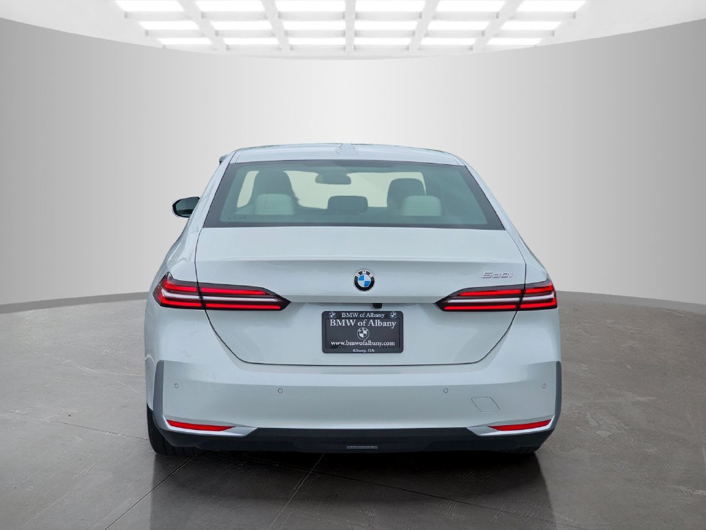 New 2027 BMW 530i w/ Convenience Package RWD image 5