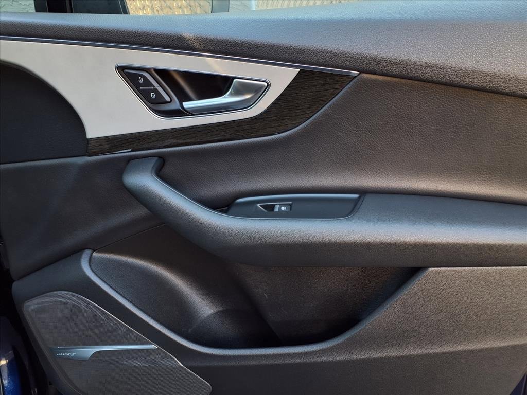 Used 2019 Audi Q7 2.0T Premium Plus w/ Premium Plus Package image 24