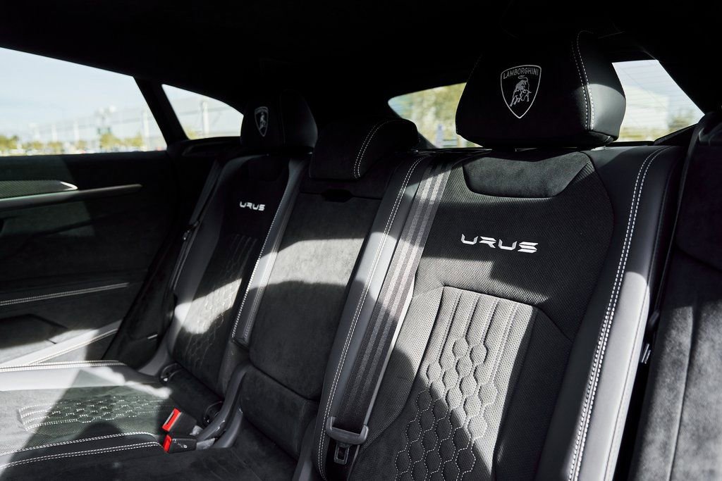 Used 2024 Lamborghini Urus Performante image 50