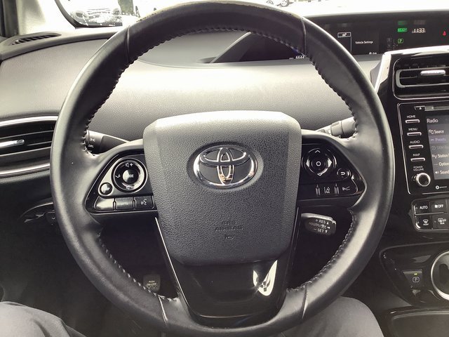 Used 2021 Toyota Prius Prime LE image 11