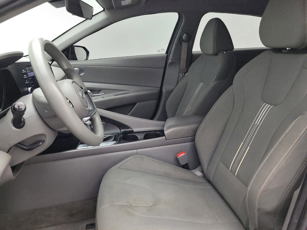 Used 2023 Hyundai Elantra Blue FWD image 17