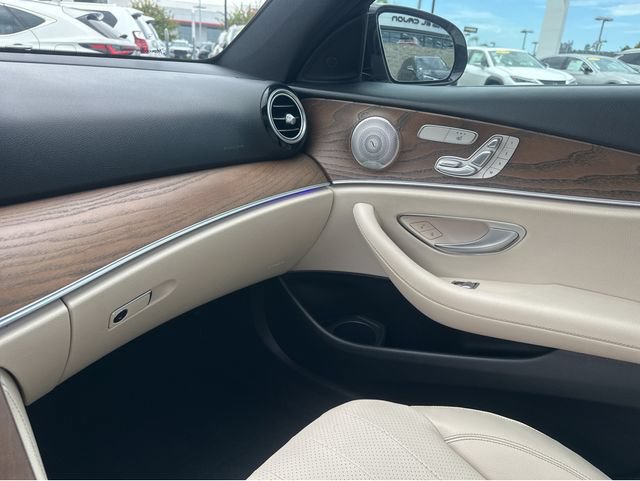 Used 2022 Mercedes-Benz E 350 Sedan image 8