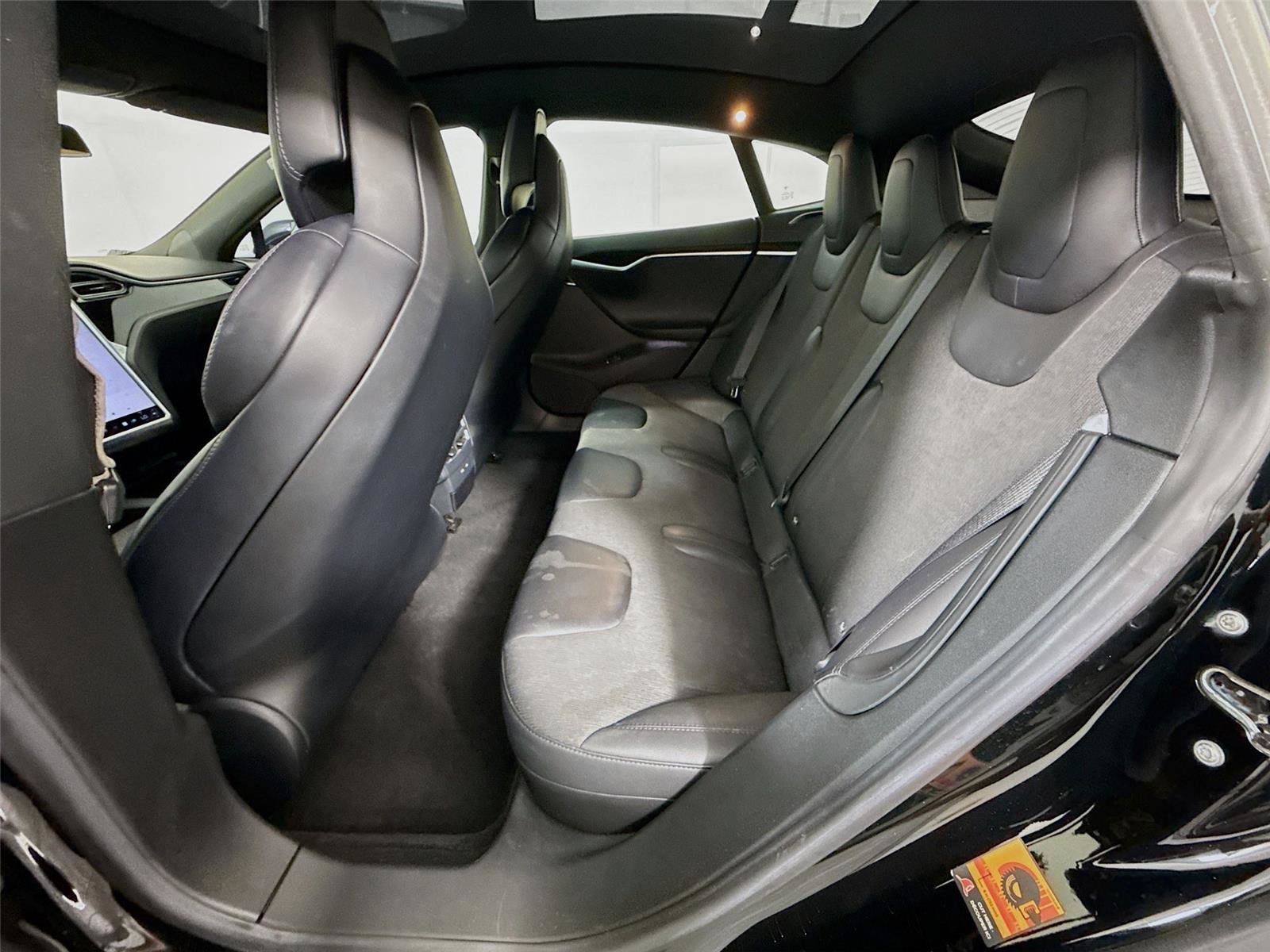 Used 2017 Tesla Model S 75 RWD image 4