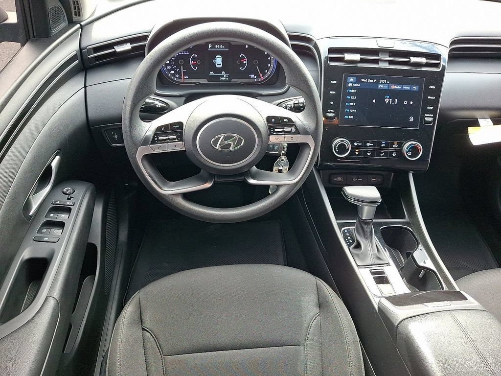 Used 2023 Hyundai Tucson SE AWD/4WD image 12