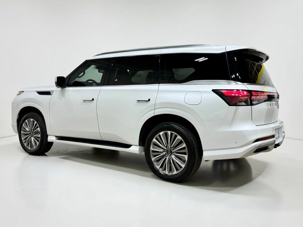 Used 2025 INFINITI QX80 Sensory image 31