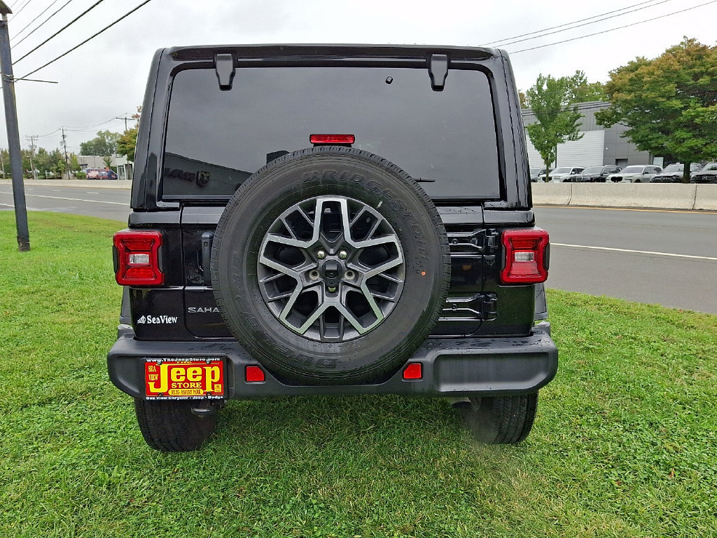Certified 2026 Jeep Wrangler Unlimited Sahara AWD/4WD image 5