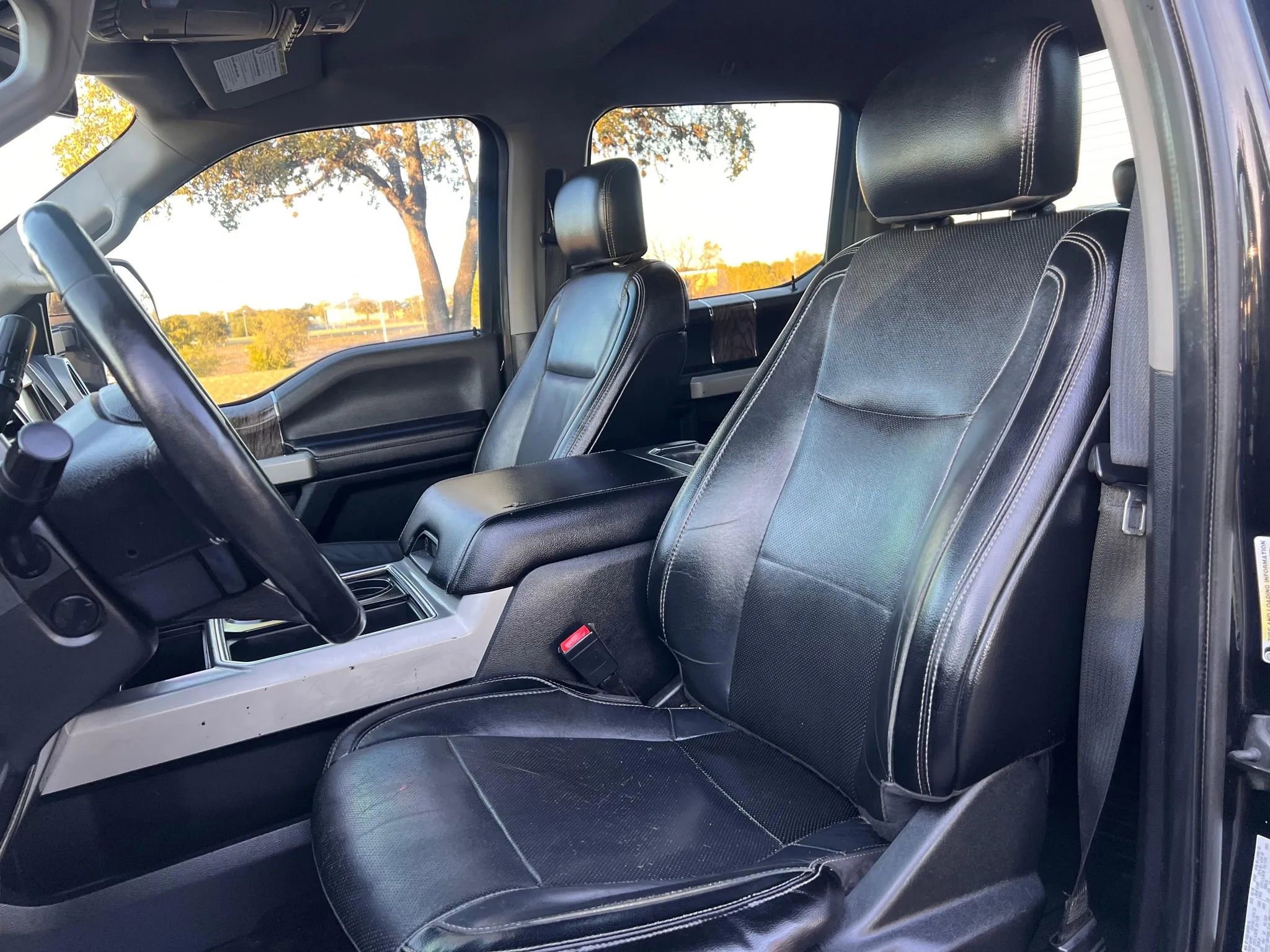 Used 2018 Ford F250 Lariat w/ Lariat Ultimate Package image 30