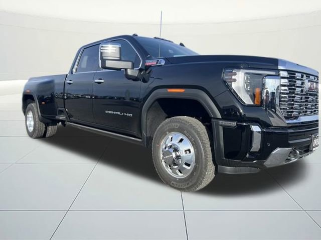 New 2026 GMC Sierra 3500 Denali w/ Denali Reserve Package image 8