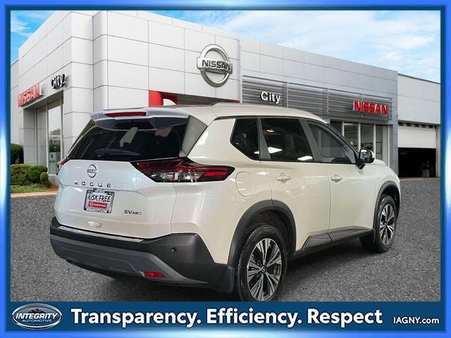 Used 2023 Nissan Rogue SV w/ SV Premium Package AWD/4WD image 6